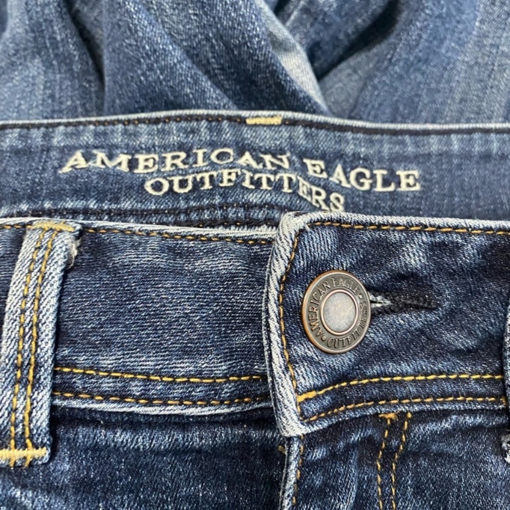 American Eagle Outfitters Women's Dark Wash Skinny Jeans